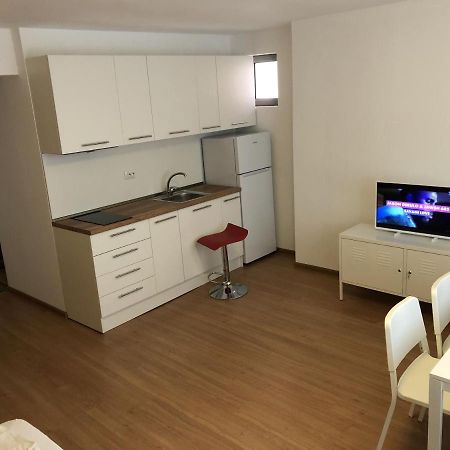Aparthotel Elly Поморие Екстериор снимка