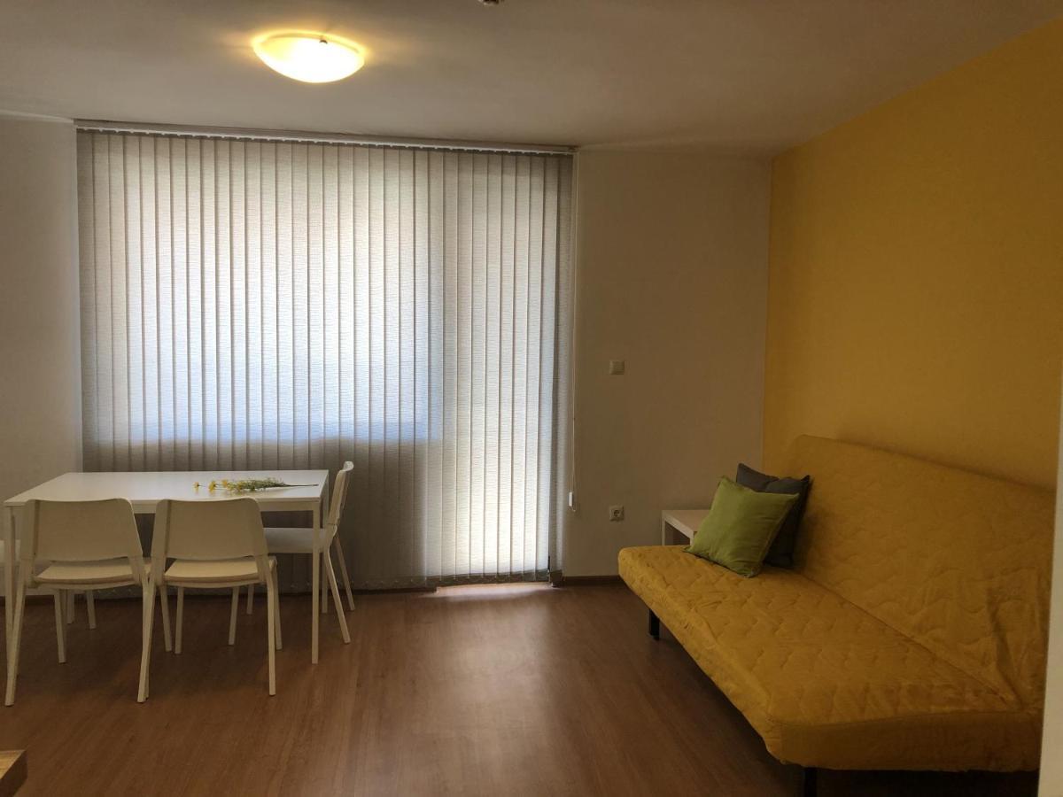 Aparthotel Elly Поморие Екстериор снимка