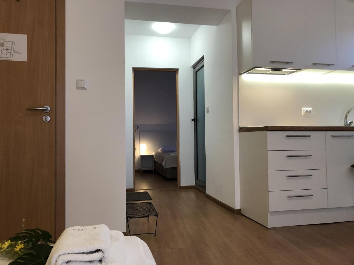 Aparthotel Elly Поморие Екстериор снимка